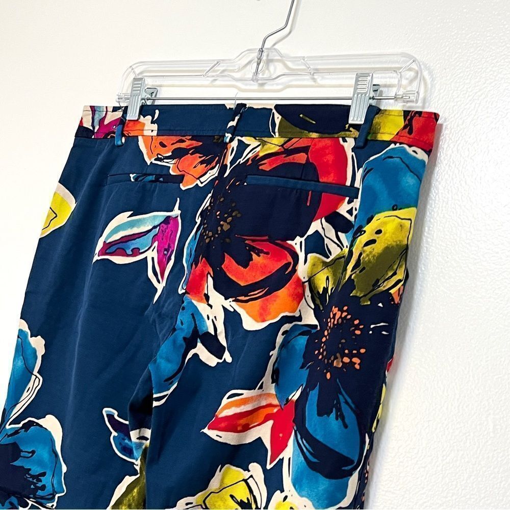 Trina Turk Aubree Midnight Floral Slim Ankle Pant 8 Crop - Picture 8 of 12